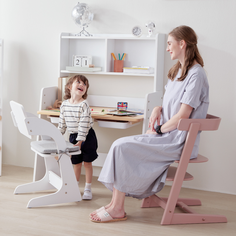 Neat Wooden Baby Dinner Seat A - Baby Food Chair recensione e prezzo